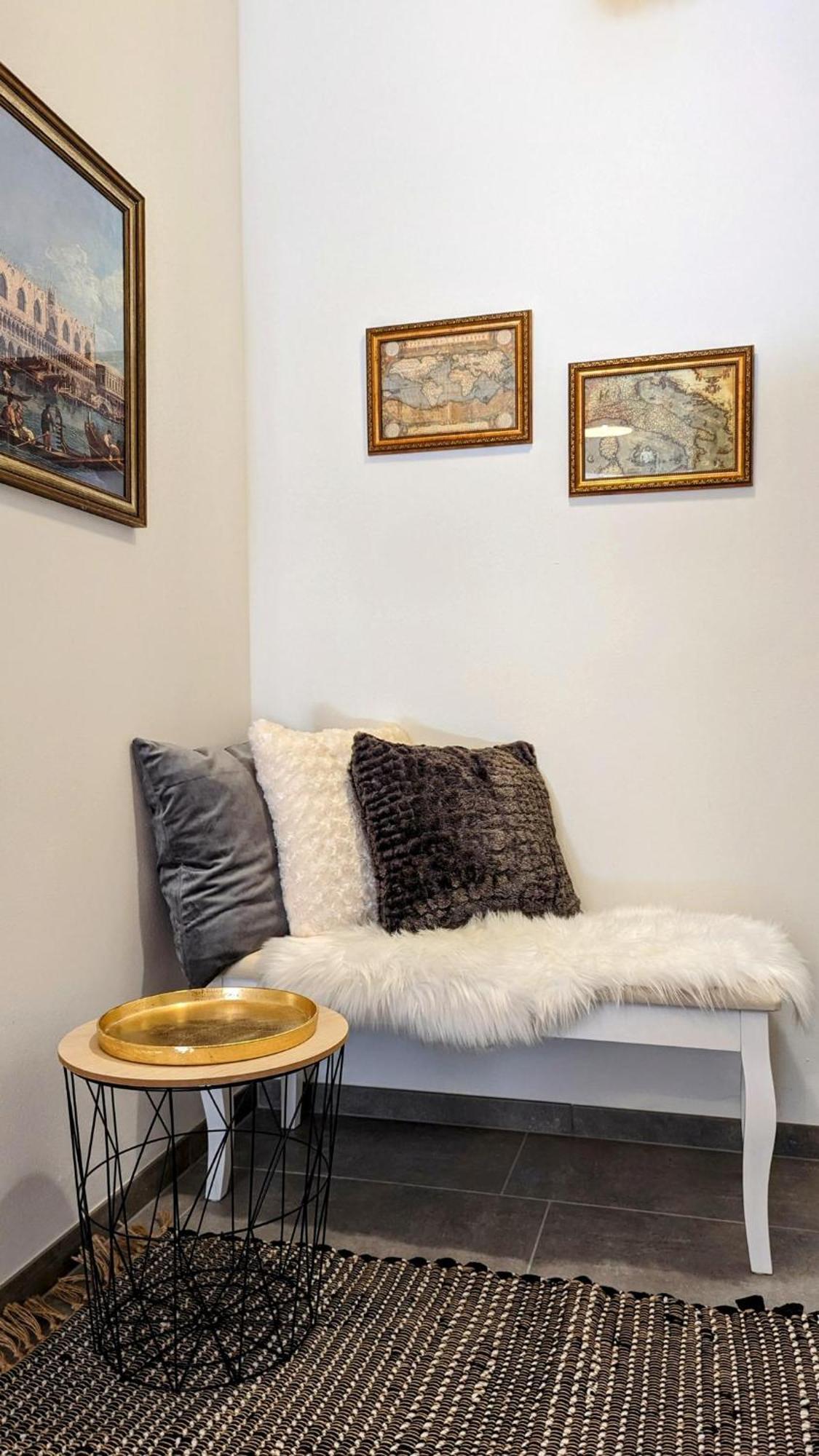 Boutique-Apartments Seminarium F5 フィーバーブルン 部屋 写真